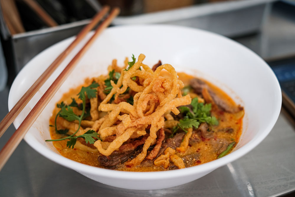 Khao Soi is a must on what to eat in Chiang Ra